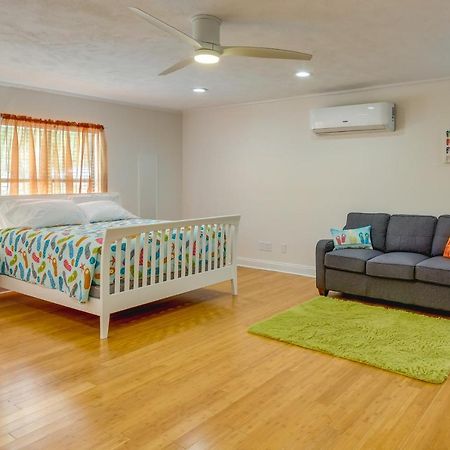 Gulf Breeze Vacation Rental For 2 With Pool Access! Exteriör bild